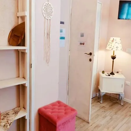 Dimora Chic Bed & Breakfast