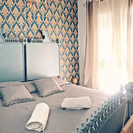 Bed & Breakfast Dimora Chic *