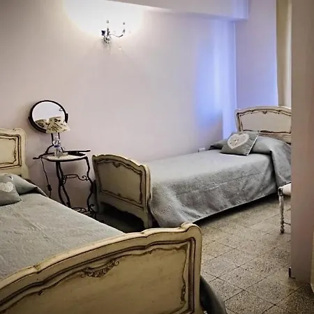 Bed & Breakfast Dimora Chic *