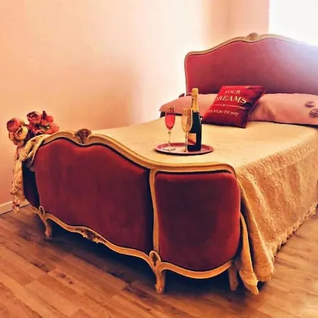 Bed & Breakfast Dimora Chic *