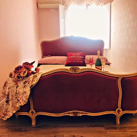 Bed & Breakfast Dimora Chic Gioia Tauro